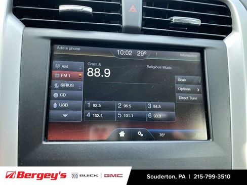 Used 2016 Ford Fusion SE image 15