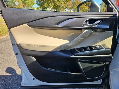 Used 2016 MAZDA CX-9 Touring image 12