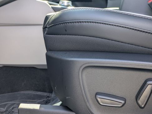 New 2026 Ford Escape SE FWD image 23