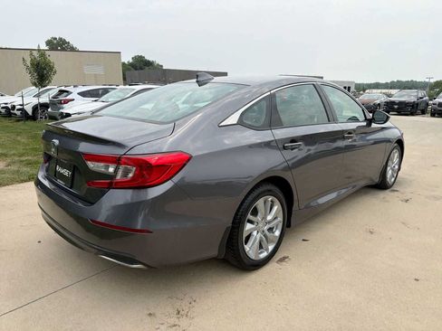 Used 2020 Honda Accord LX image 6