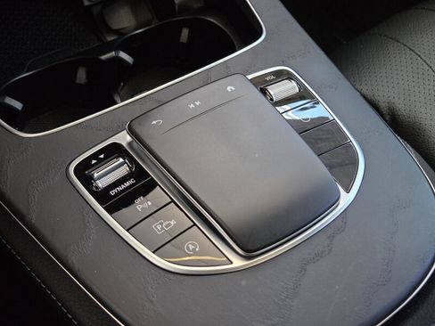 Certified 2022 Mercedes-Benz E 350 Sedan image 35