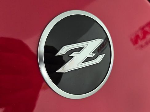 Used 2025 Nissan Z Performance w/ Floor Mat Package RWD image 11