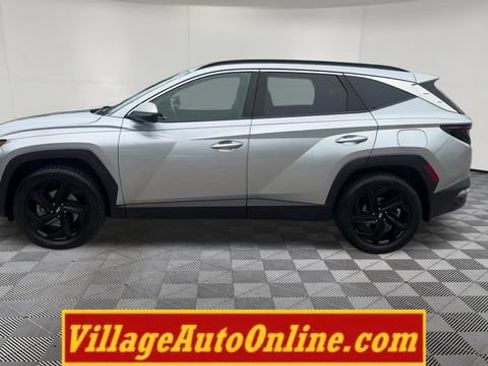 Used 2022 Hyundai Tucson SEL w/ Convenience + Premium Package AWD/4WD image 42