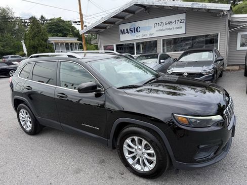 Used 2019 Jeep Cherokee Latitude w/ Popular Appearance Group FWD image 27