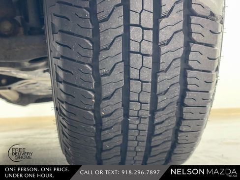 Used 2016 Chevrolet Colorado LT w/ Luxury Package, Chrome image 10