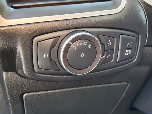 Used 2019 Ford Edge SEL w/ Equipment Group 201A FWD image 15