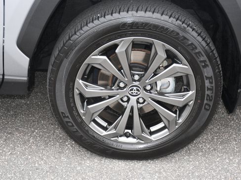 Certified 2023 Toyota RAV4 XLE Premium AWD/4WD image 23