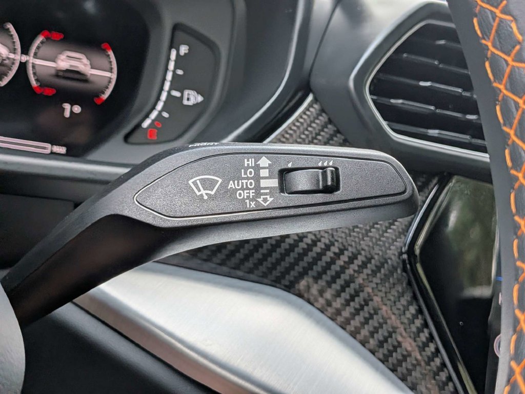 Used 2024 Lamborghini Urus S AWD/4WD image 39