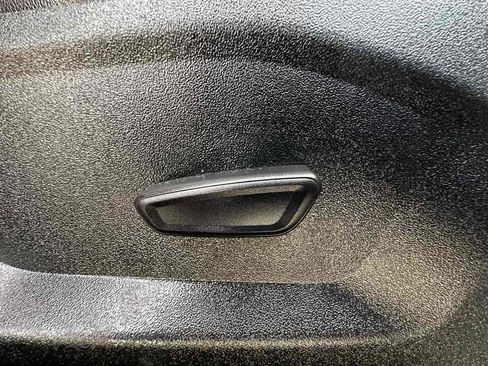 Used 2020 Ford Edge SEL w/ Cold Weather Package image 27