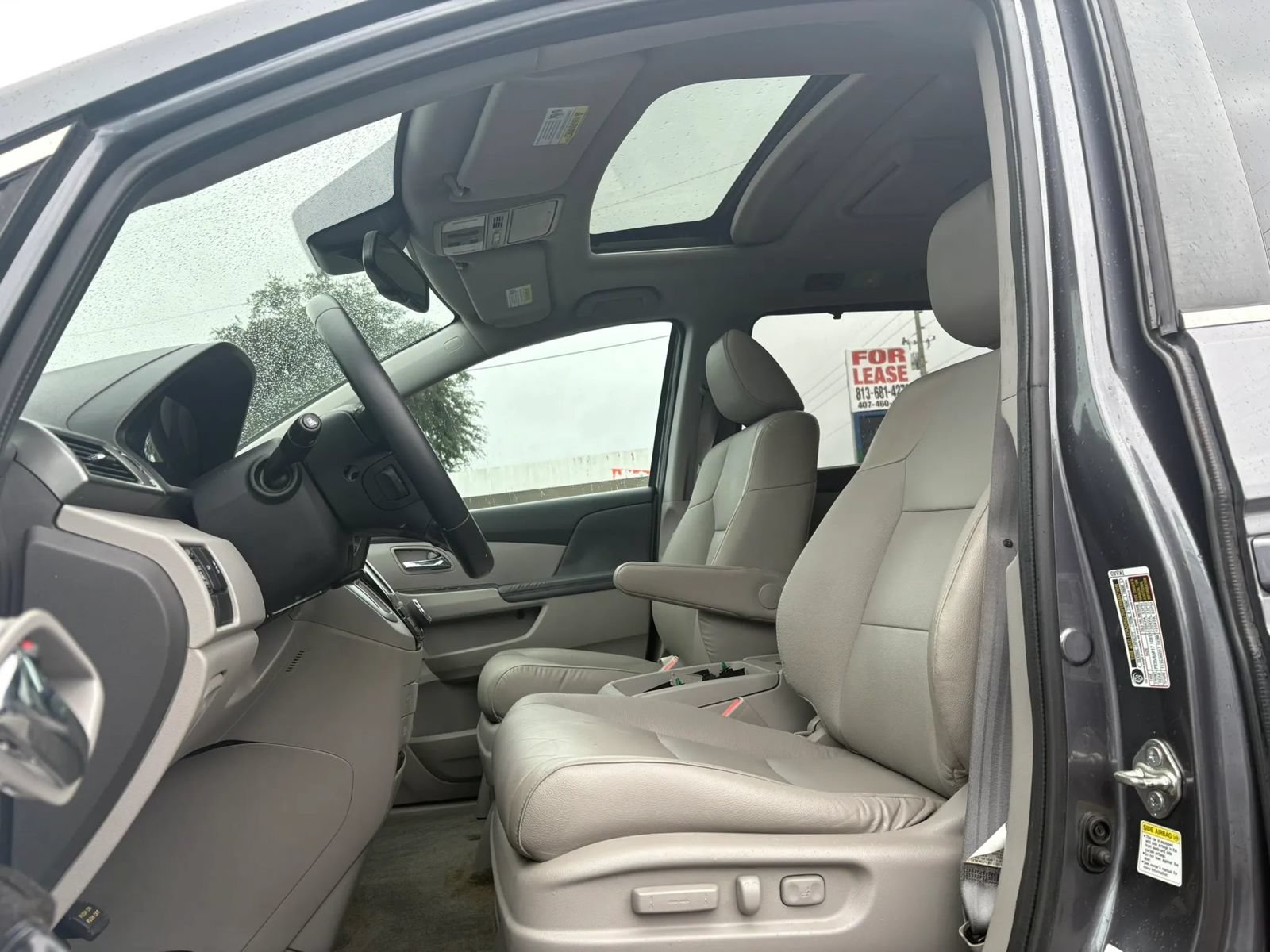Used 2017 Honda Odyssey EX-L image 9