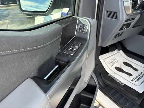 Used 2021 Ford F150 Lariat w/ Equipment Group 502A High AWD/4WD image 12