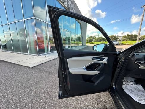 New 2025 Audi Q5 Premium Plus image 59