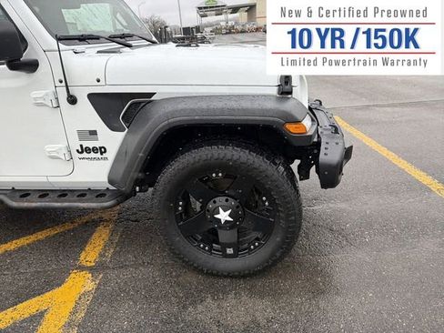 Used 2021 Jeep Wrangler Unlimited Freedom Edition image 4