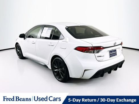 Used 2026 Toyota Corolla SE FWD image 6
