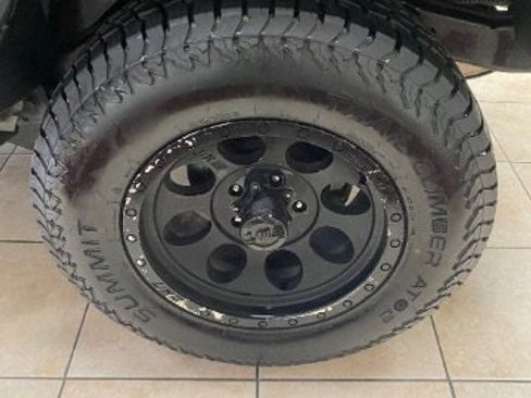 Used 2016 Jeep Wrangler Sport AWD/4WD image 15