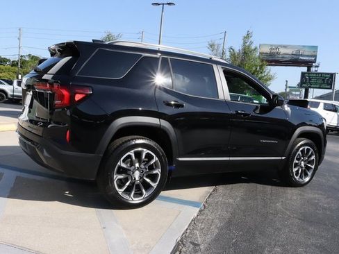 New 2025 GMC Terrain Elevation w/ Elevation Premium Package image 7