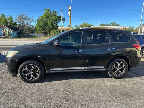 Used 2013 Nissan Pathfinder SL w/ Cargo Pkg image 4