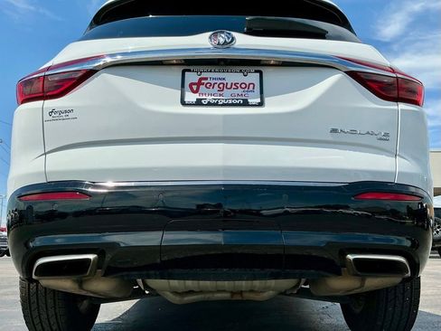 Used 2019 Buick Enclave Essence AWD/4WD image 17