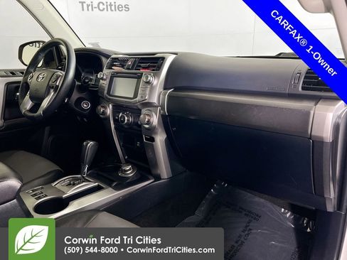 Used 2019 Toyota 4Runner SR5 Premium image 31