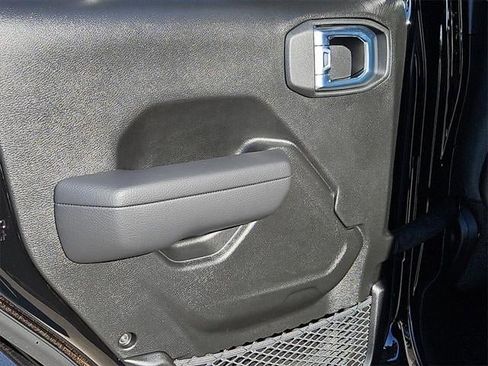 New 2026 Jeep Wrangler Unlimited Rubicon image 47