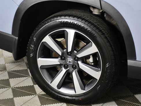 Certified 2025 Honda Pilot Touring image 56