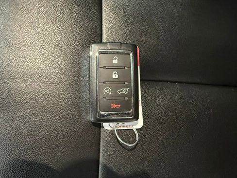 Used 2023 Jeep Grand Cherokee L Limited image 28