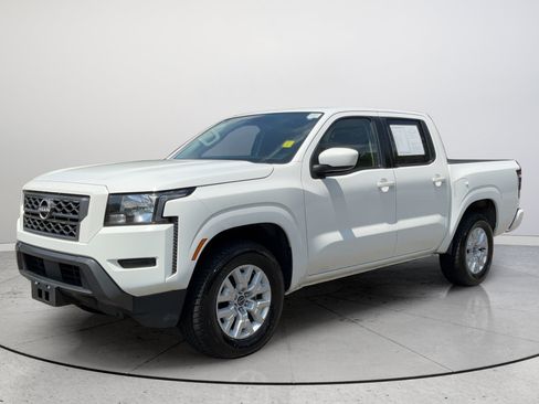 Used 2022 Nissan Frontier SV RWD image 5