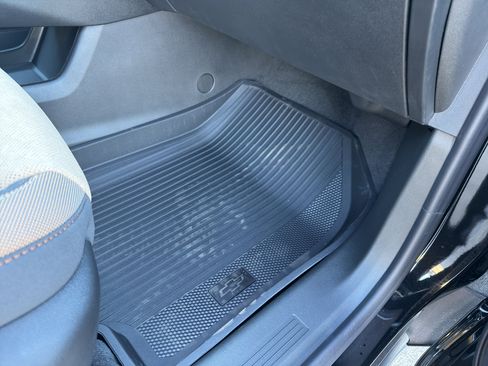 New 2026 Chevrolet Equinox ACTIV w/ Convenience Package III image 52