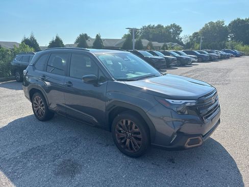 Certified 2025 Subaru Forester Sport AWD/4WD image 11