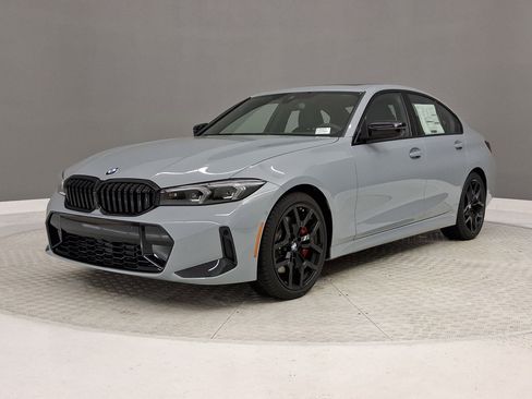 New 2026 BMW 330i Sedan w/ M Sport Package image 32
