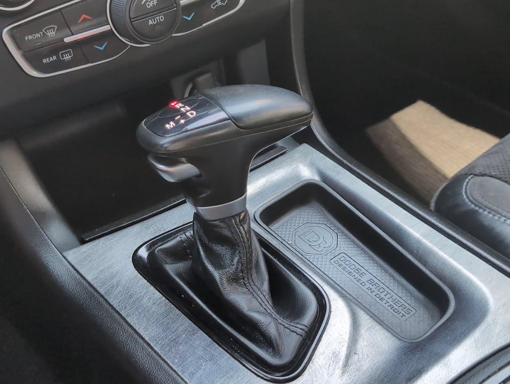 Used 2022 Dodge Charger Scat Pack w/ Daytona Edition Group RWD image 27