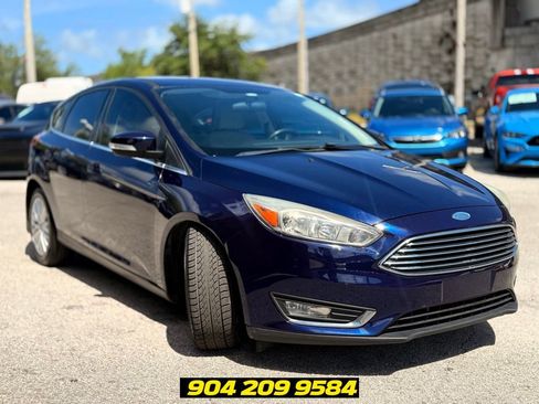 Used 2016 Ford Focus Titanium w/ Exterior Protection Package FWD image 10