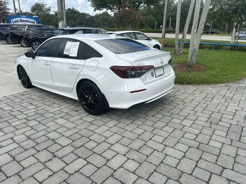 Used 2025 Honda Civic Sport image 36