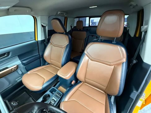 Used 2022 Ford Maverick Lariat w/ Lariat Luxury Package image 41