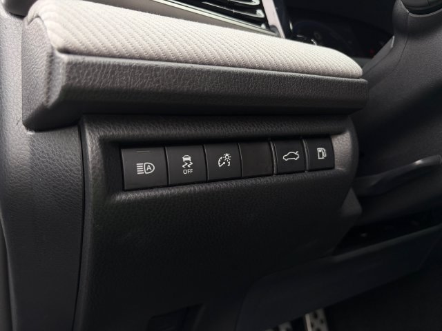 Certified 2025 Toyota Camry SE AWD/4WD image 33