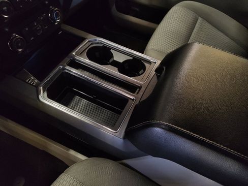 Used 2019 Ford F150 XLT w/ Equipment Group 301A Mid image 26