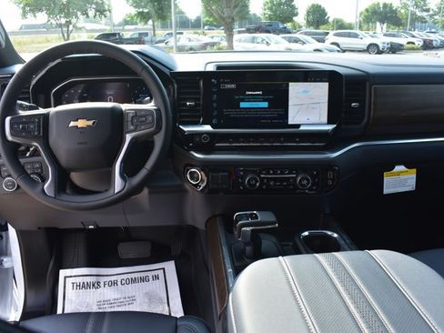 New 2026 Chevrolet Silverado 1500 High Country w/ High Country Premium Package AWD/4WD image 21