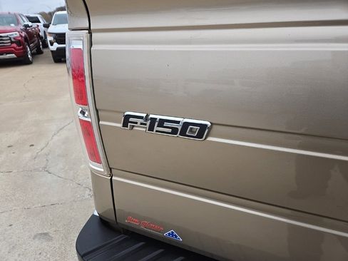 Used 2011 Ford F150 XLT w/ XLT Convenience Pkg image 40