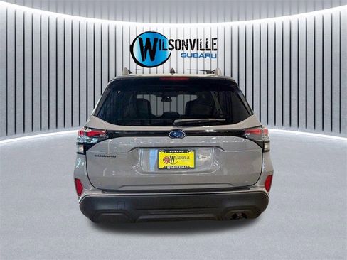 Used 2026 Subaru Forester Premium image 5
