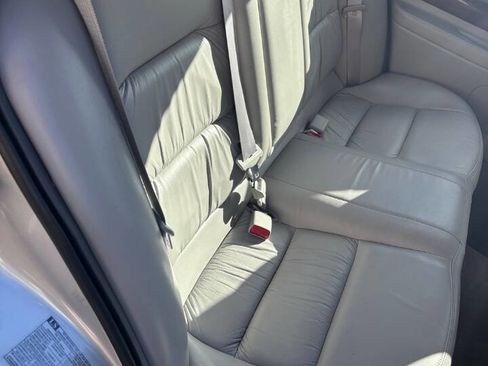 Used 2000 Lincoln LS image 16