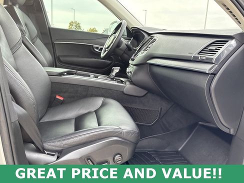 Used 2020 Volvo XC90 T6 Momentum image 39
