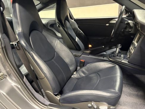 Used 2005 Porsche 911 Carrera image 22