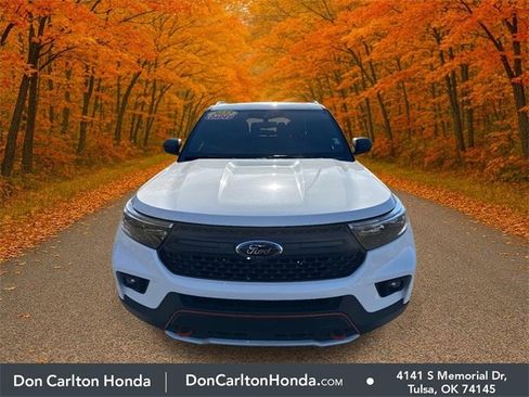 Used 2022 Ford Explorer Timberline image 2