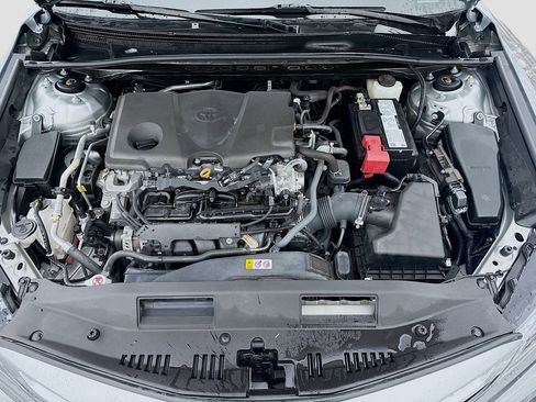 Used 2023 Toyota Camry XSE image 32