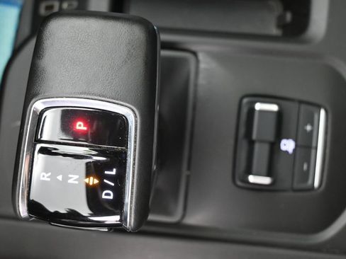 Used 2023 GMC Sierra 1500 Denali w/ Denali Reserve Package AWD/4WD image 32