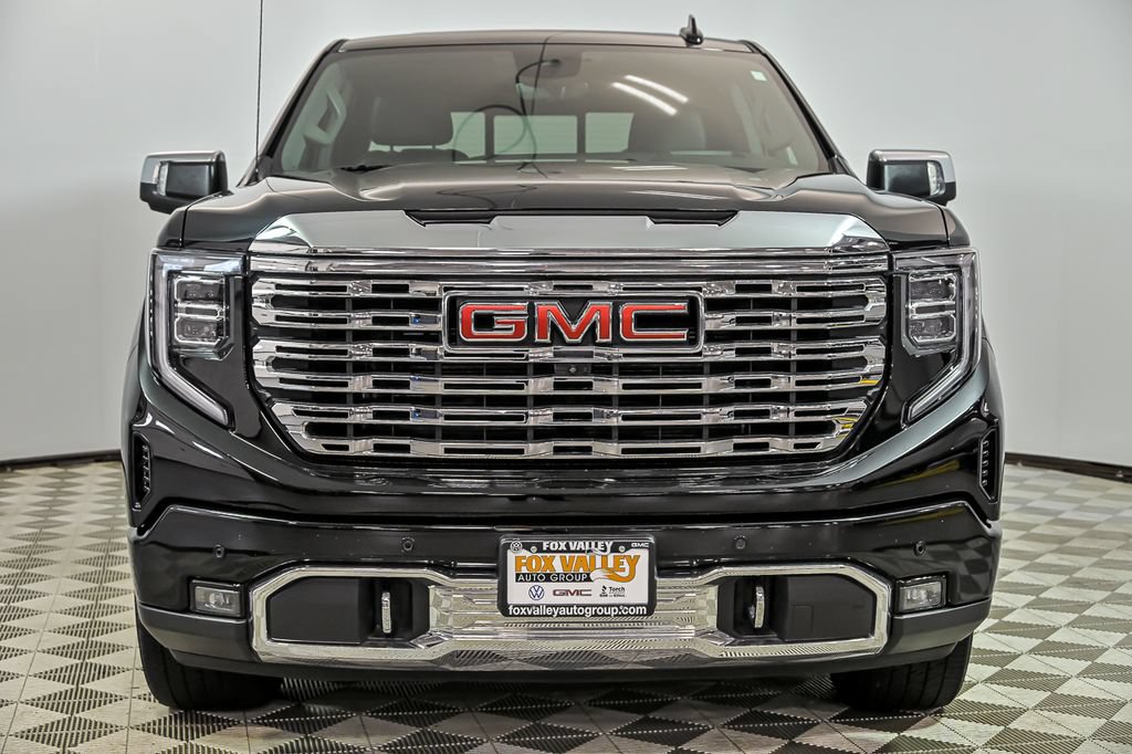Used 2023 GMC Sierra 1500 Denali AWD/4WD image 4