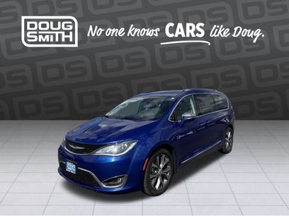 Used 2019 Chrysler Pacifica Limited