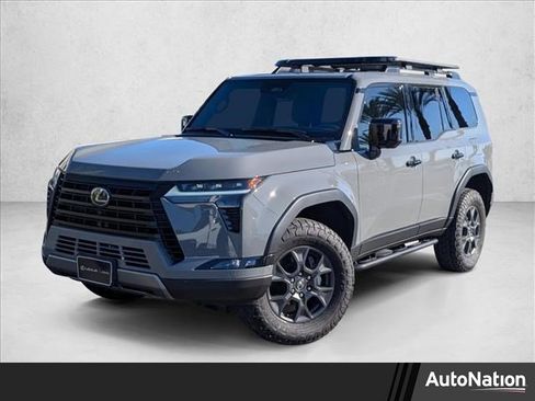 Used 2024 Lexus GX 550 image 1