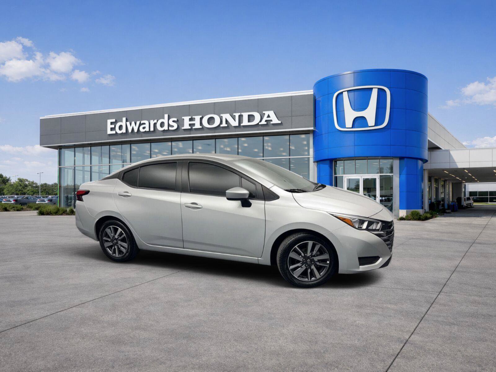 Used 2023 Nissan Versa SV FWD image 1