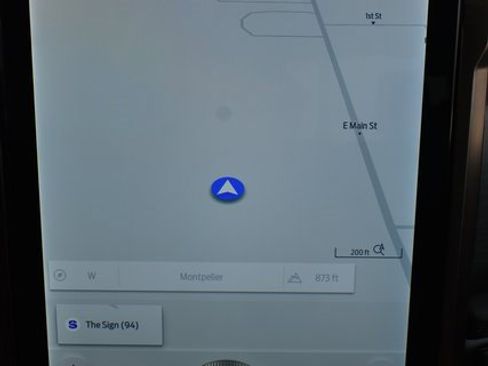 Used 2024 Ford F150 Lightning Lariat image 30